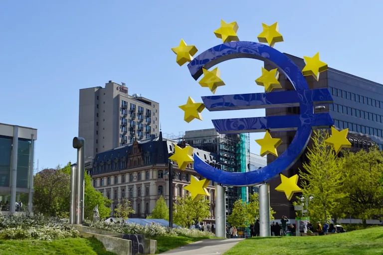 ECB 10. septembra lēmums: vai noguldījumu likmi samazinās?