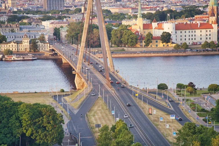 Rīga 23. augustā: plānojot braucienus, pārbaudiet aktuālos sarakstus