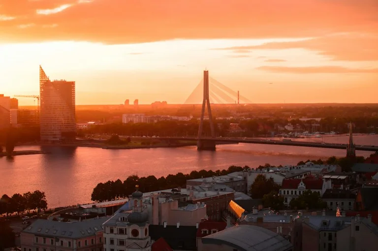 Staro Rīga 2026: ko pārbaudīt pirms vakara pastaigas